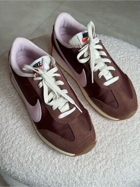 Nike Field General 82
